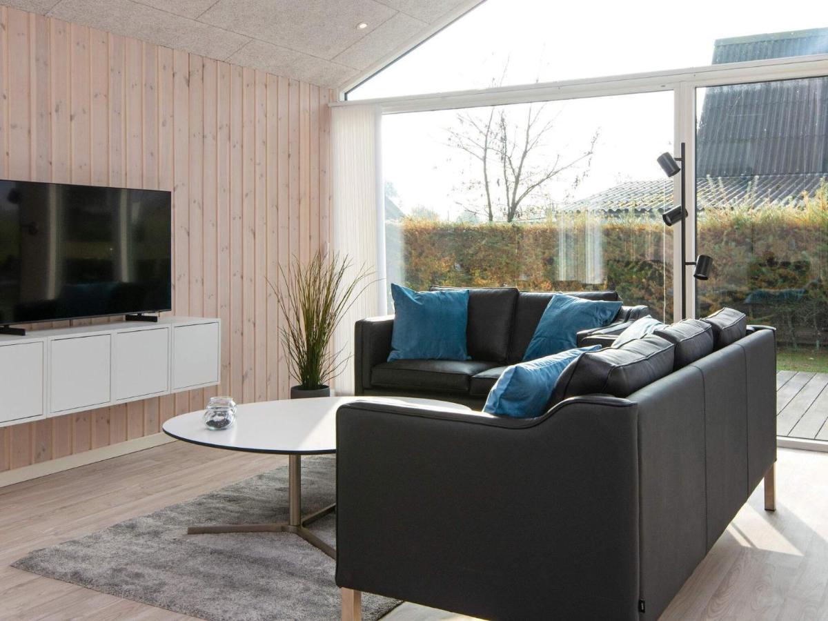 8 Person Holiday Home In B Rkop Børkop Exterior foto